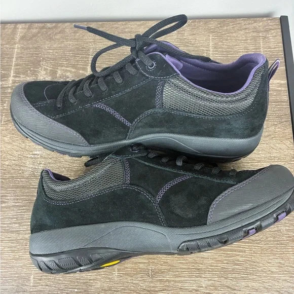 Dansko Paisley Women’s Waterproof Walking Shoes in Black Suede Size 40 - Picture 7 of 8